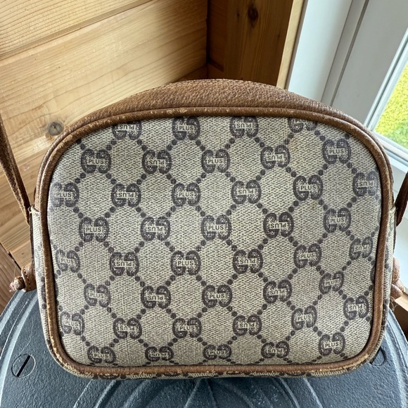 Gucci VINTAGE Plus Beige GG Crossbody Shoulder Bag - Picture 6 of 11